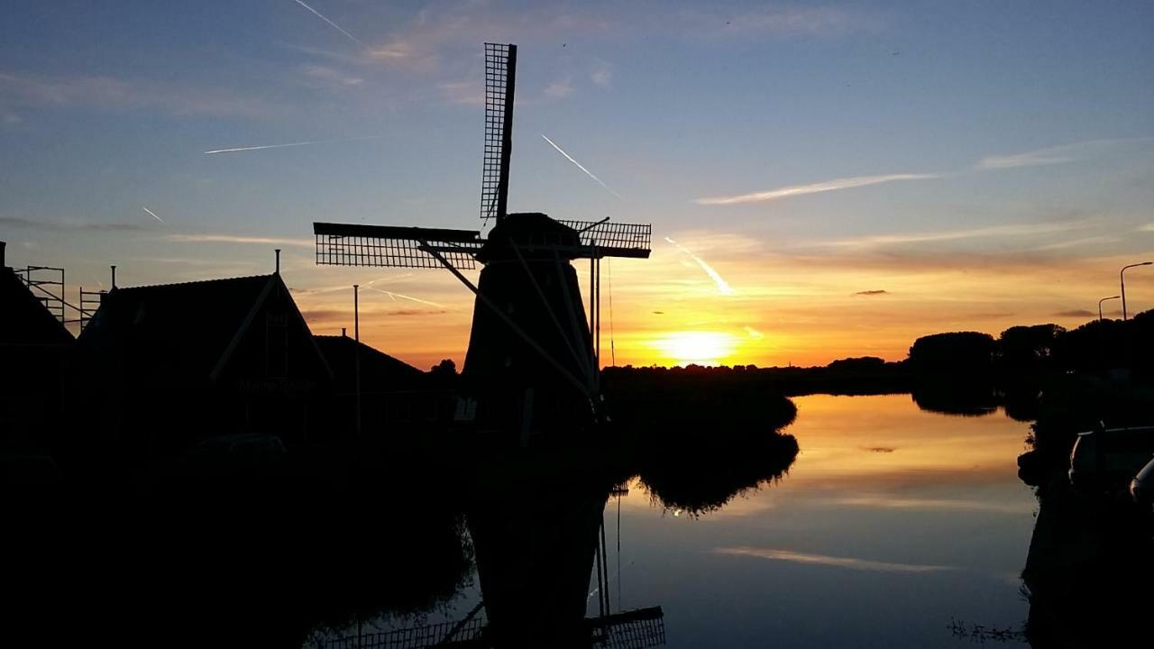 Oterleek Tinyhouse Natuurhuisje Met Veranda Bij De Molen Tussen Alkmaar En Hoorn מראה חיצוני תמונה